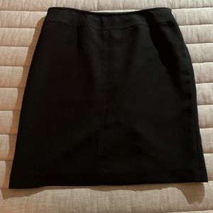 Jones Studio Black Skirt  Size 16  Worn once!